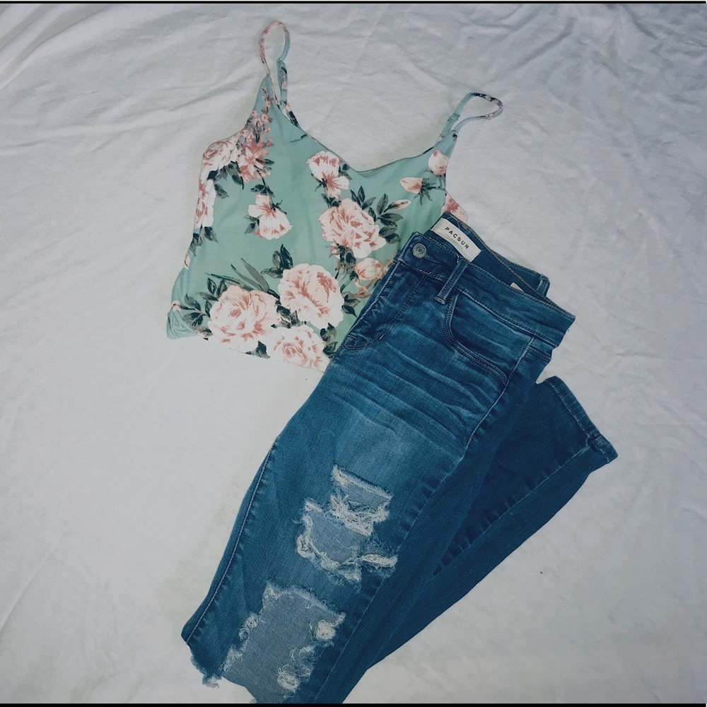 Derek Heart body suit & ripped Pacsun jeans